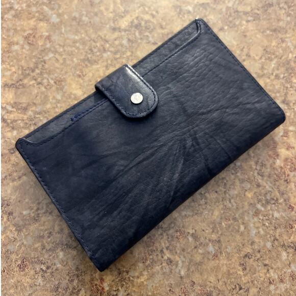 Vintage Wilsons Leather Navy Blue Wallet - Picture 1 of 9